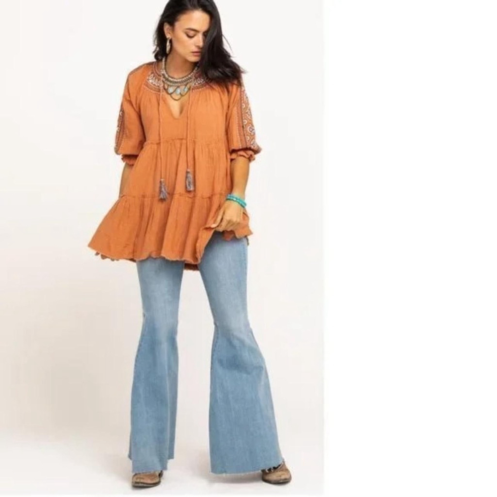 Free People Dream Weaver V-Neck Embroidered Tunic size small oversized